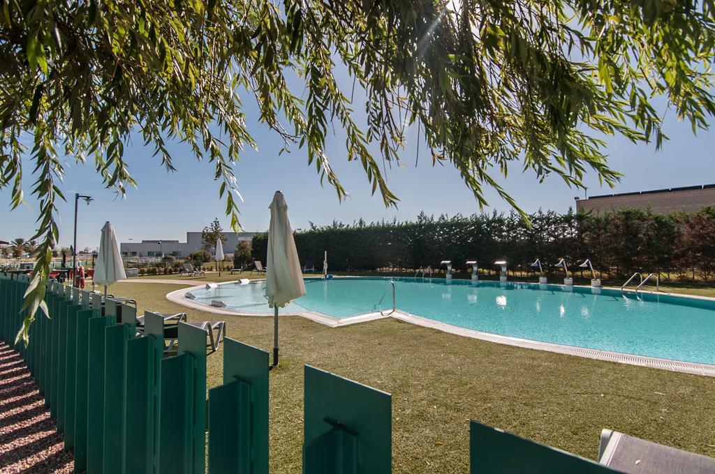 Bah Barcelona Airport Hotel El Prat de Llobregat Kültér fotó